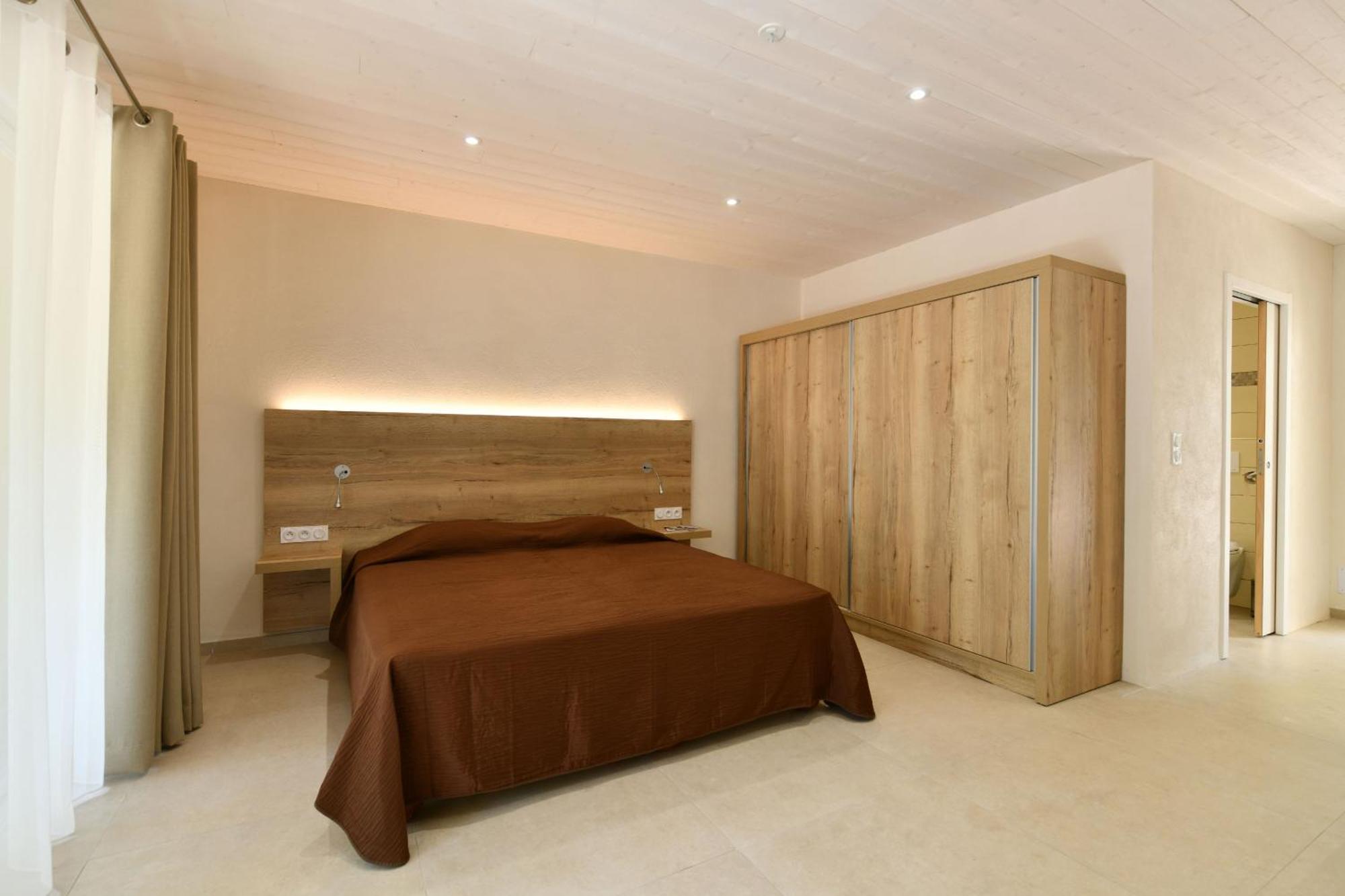 Bagheera Village Naturiste Campingplatz 4*